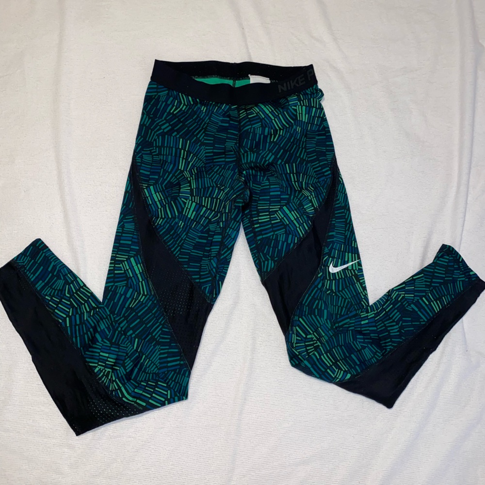 Nike leggings